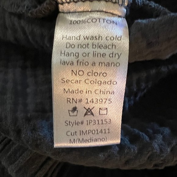 CJLA Carly Jean Los Angeles Halston Cotton Navy Blue Shorts Size Medium - Picture 5 of 6